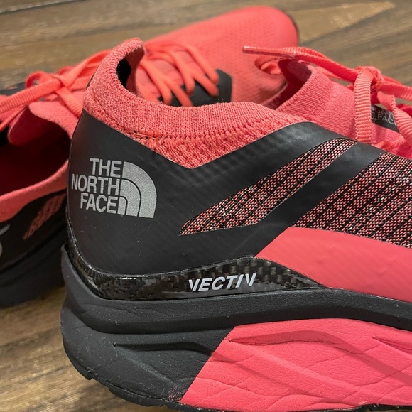 The North Face Women’s Flight Vectiv Trail Running Shoes Fiesta Red Size 10.5 - Picture 9 of 10